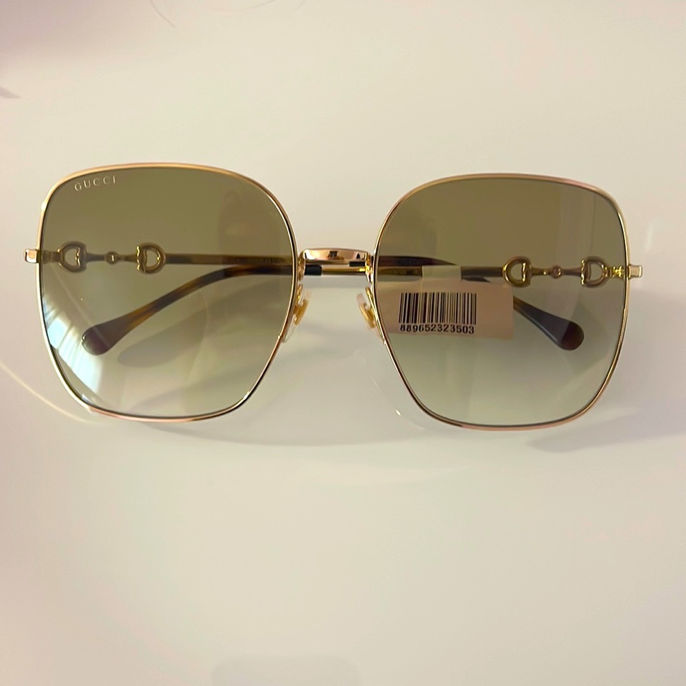Gucci Sunglass 100% authentic